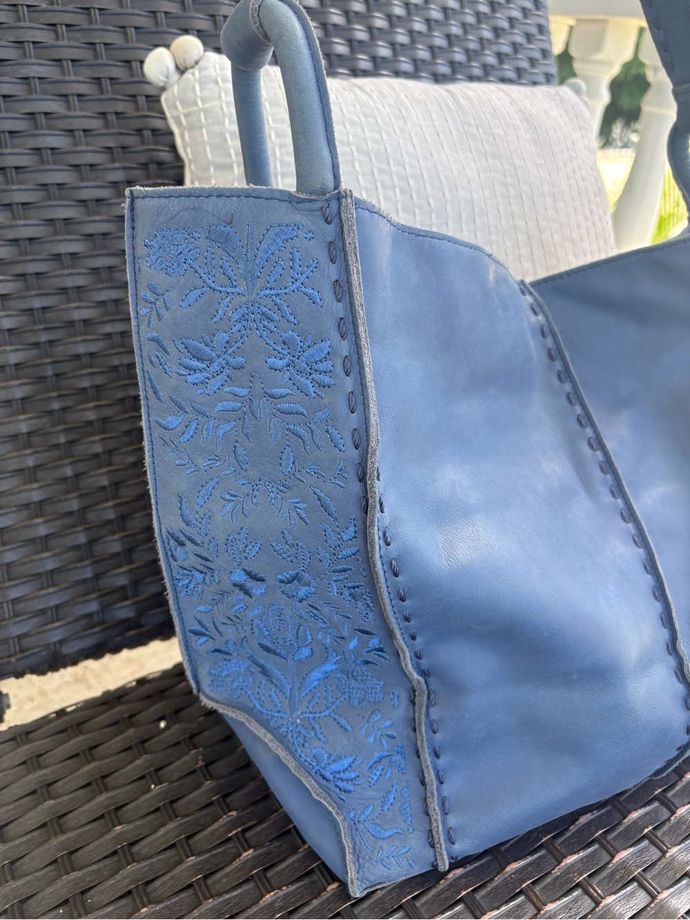 The Sak Los Feliz Large Tote Blue Leather Embroidered Bag - Picture 3 of 9